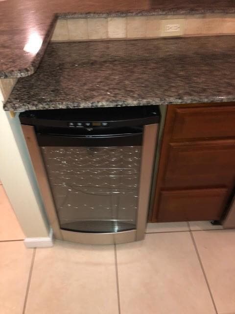 Building Photo - 950 Lavers Cir