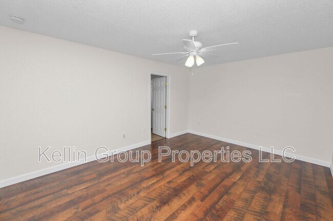 Building Photo - 3284 Sanoma Dr