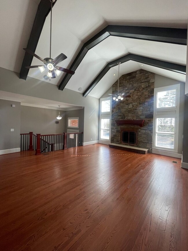 Building Photo - 4 Bedroom Soddy Daisy Rental Property with...