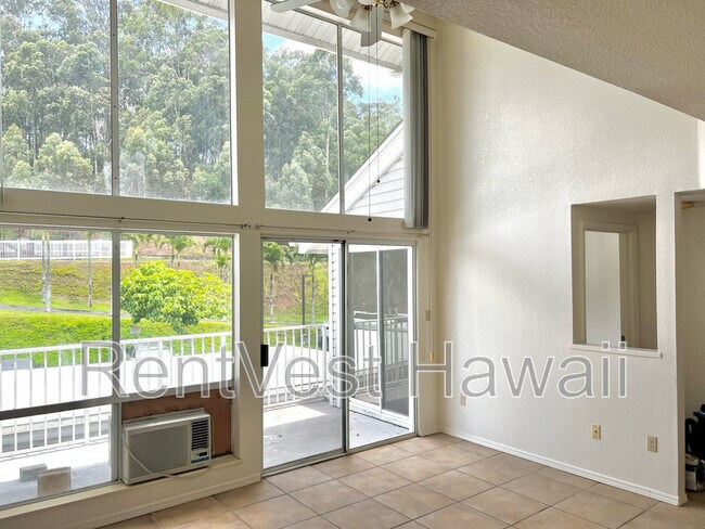 Building Photo - 95-270-270 Waikalani Dr