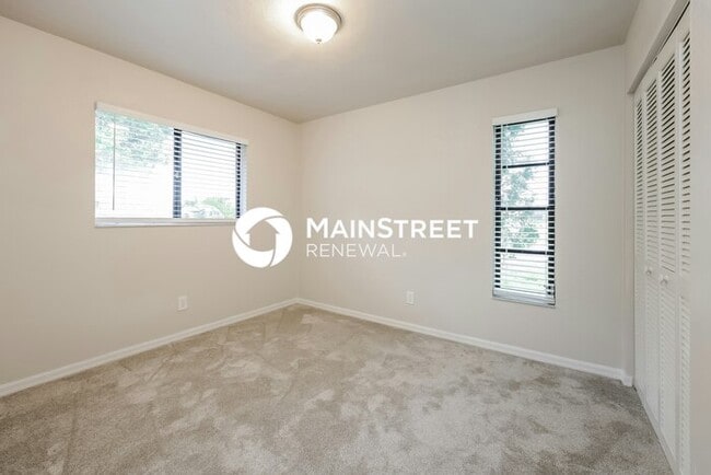 Building Photo - 3 Bedroom Pet-Friendly Home in Cape Coral, FL with Main Street Renewal