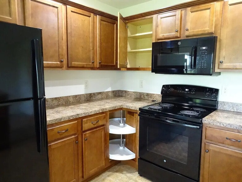 Building Photo - 185 Linda Sue Ln