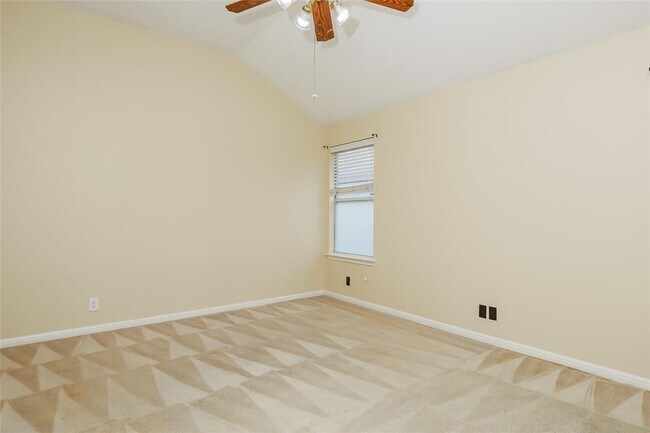 Building Photo - 1561 Kenneys Way