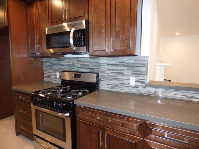 Building Photo - 7723 Wish Ave