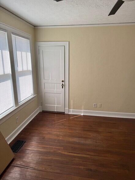 Bedroom 1 - 2589 Park St