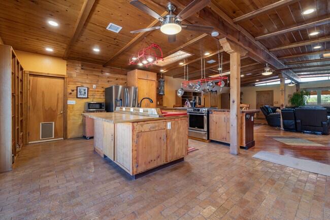 Building Photo - 10128 2nd St NW