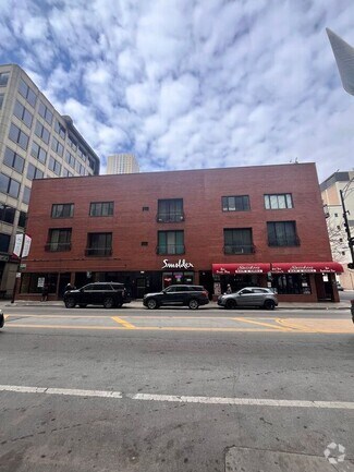 Building Photo - 440 N State St