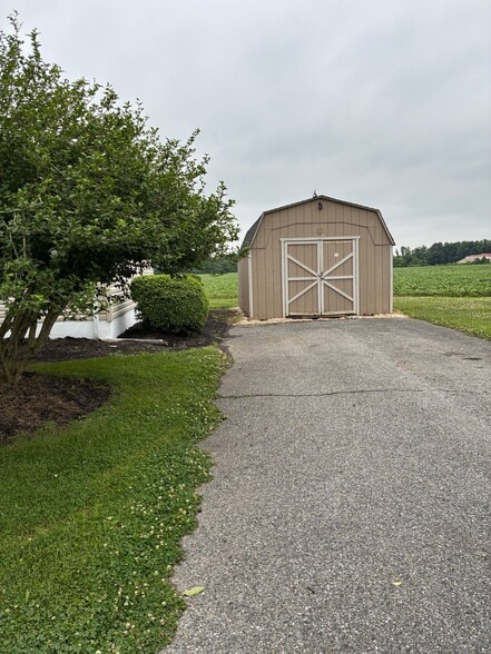 Building Photo - 1190 Choptank Rd
