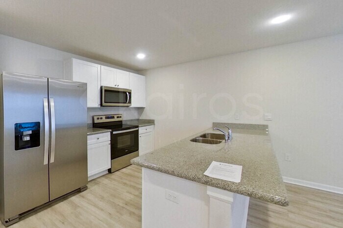 Building Photo - 4739 Malay Cir