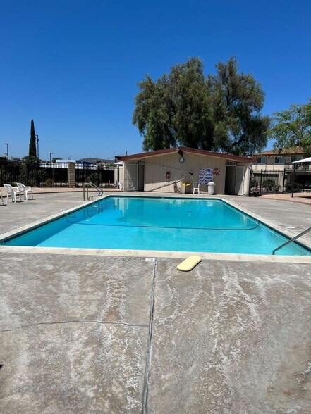 Building Photo - 9855 Mission Greens Ct