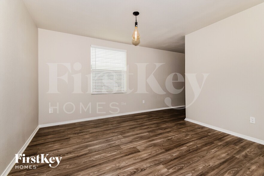 Building Photo - 11036 Rankin Dr