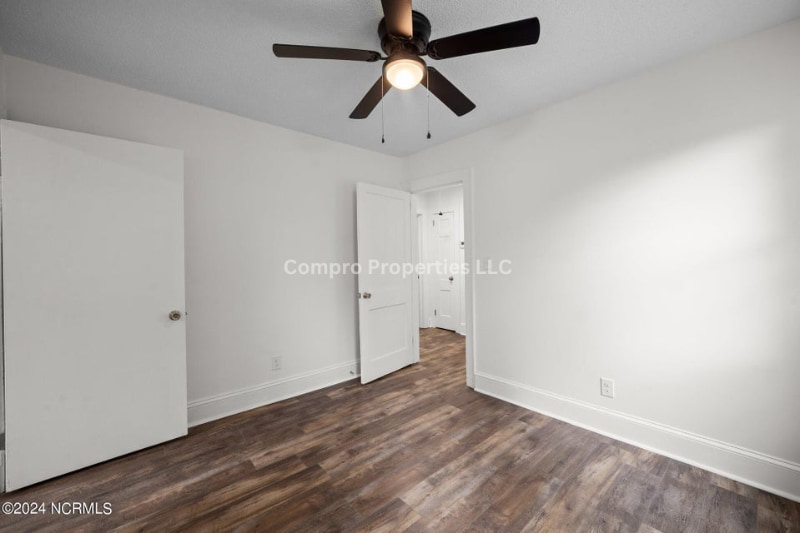 Building Photo - 2516 Sunset Ave