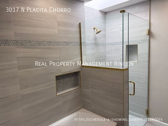 Building Photo - 3017 Placita Chorro