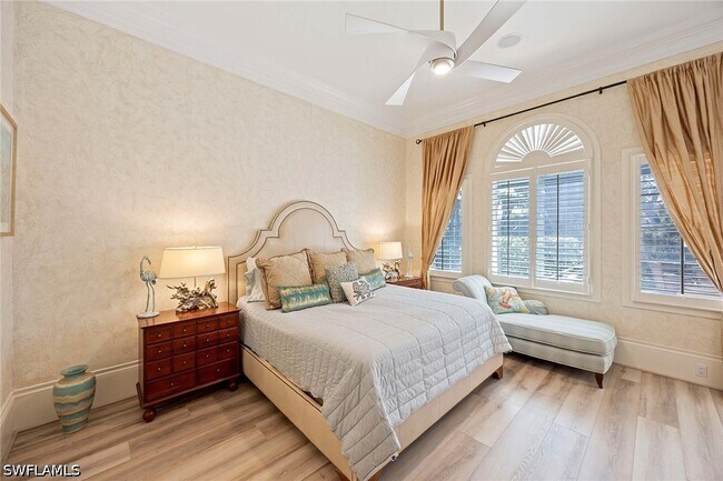 Building Photo - 4661 Via Ravenna