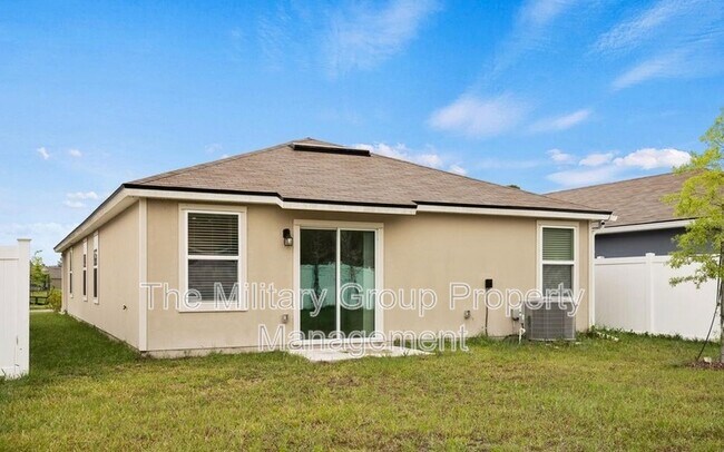 Building Photo - 15661 Strawberry Roan Ct