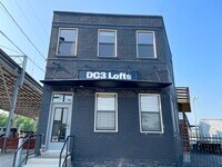 Building Photo - 1211 W 27th St