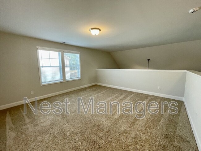 Building Photo - 155 Cromwell Ct