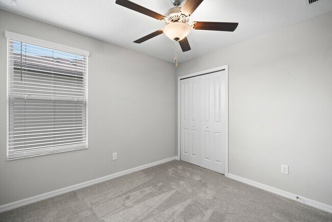 Building Photo - Like New Home For Rent in Touchstone!