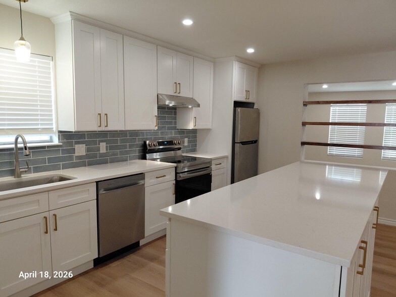 Building Photo - 4316 Ferncliff Ave