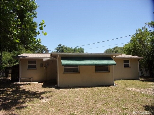 Building Photo - 28 N Davis St