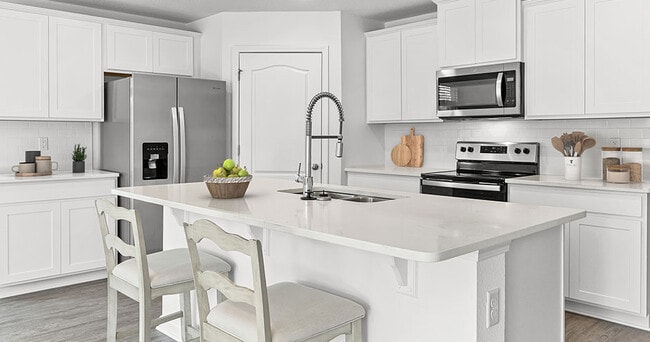 Building Photo - Loggia Pointe