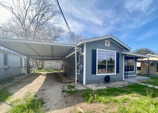 Building Photo - Adorable 3 Bedroom in Loma Vista!