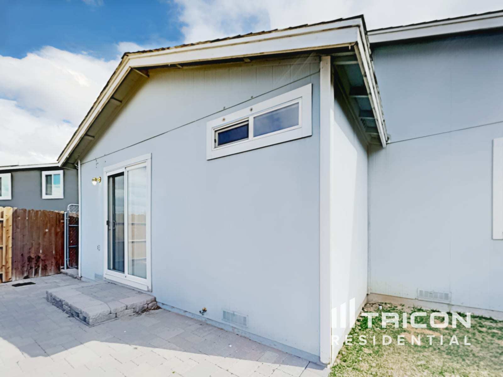 Building Photo - 7711 Mariner Cove Dr