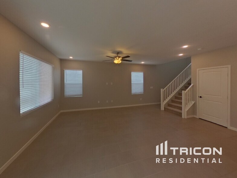 Building Photo - 6743 Palmer Crst St