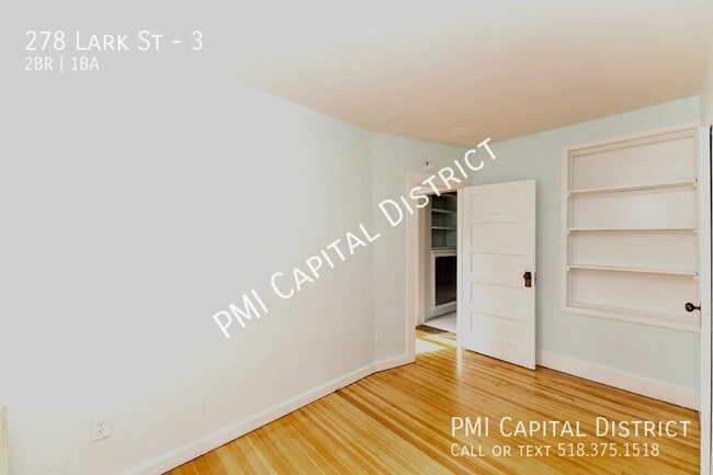 Building Photo - 278 Lark St