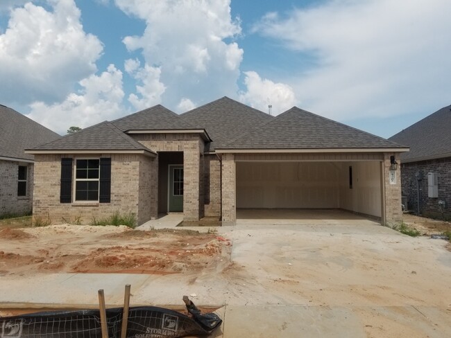 Primary Photo - 44108 Covington Ridge Dr