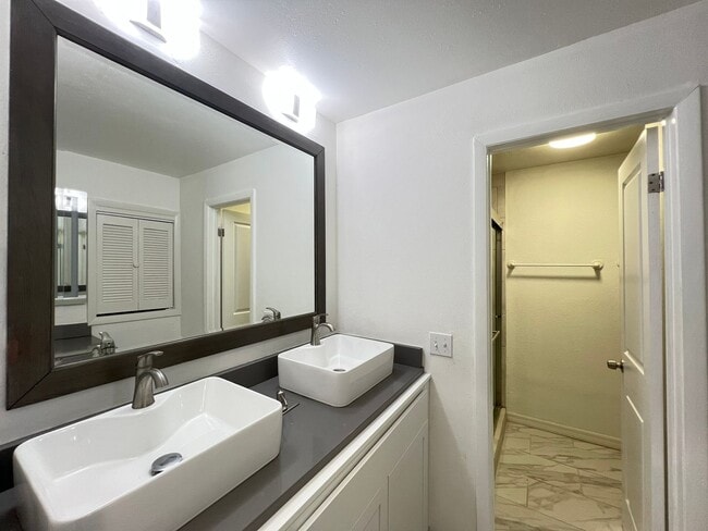 Building Photo - Perfect Home waiting for you!