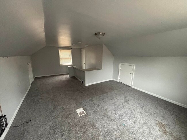 Building Photo - 7795 Heyden