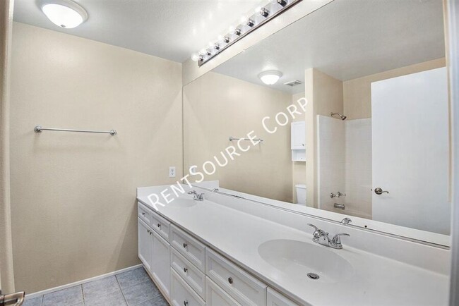 Building Photo - 30309 Marigold Cir