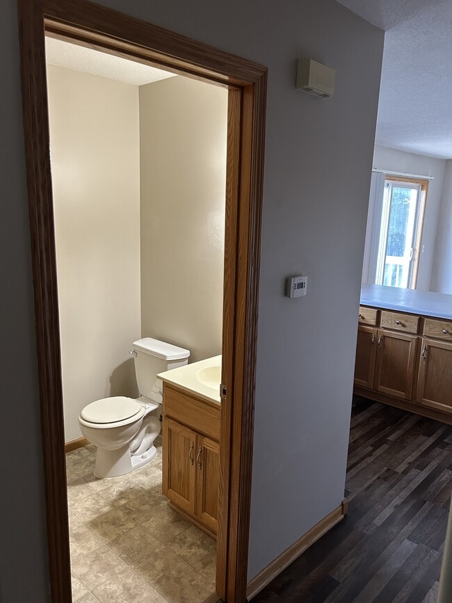 Building Photo - 1035 Petra Ct SW