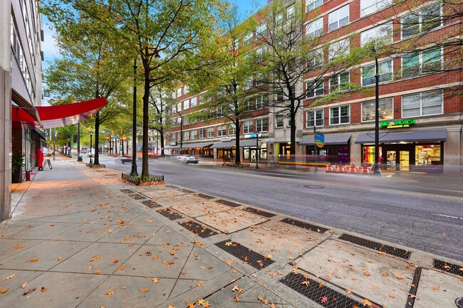 Building Photo - 805 Peachtree St NE