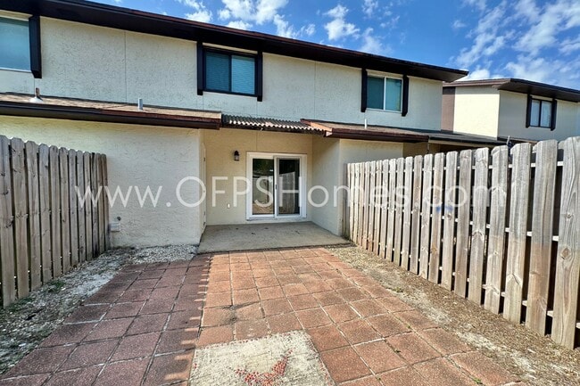 Building Photo - 710 Legion Dr