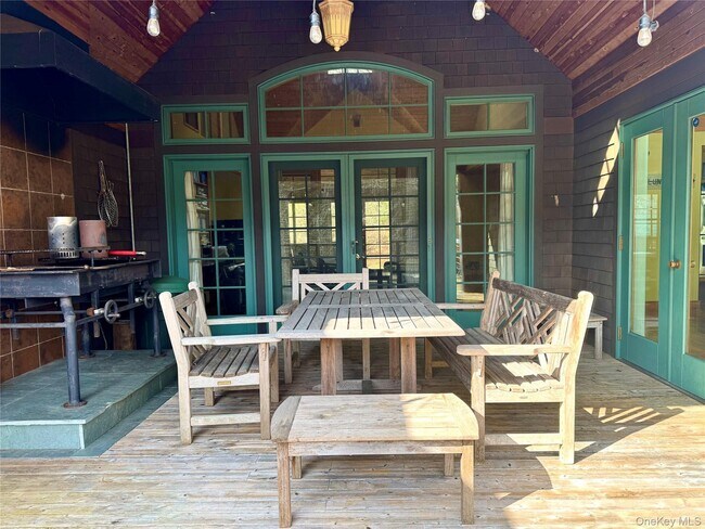 Building Photo - 22 Knight Rd