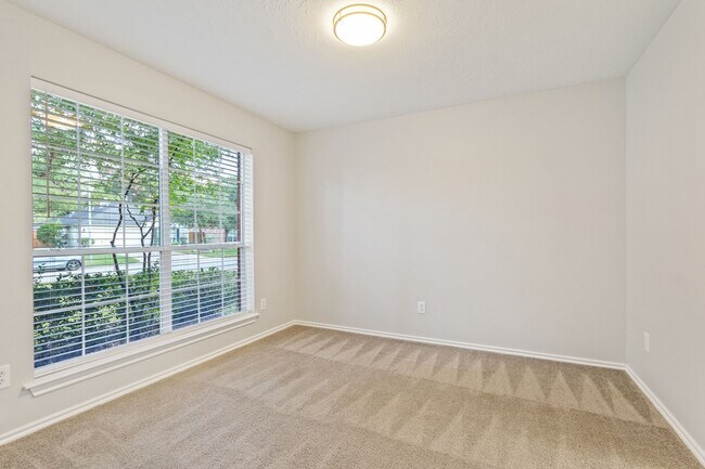 Building Photo - 21035 Summer Trace Ln