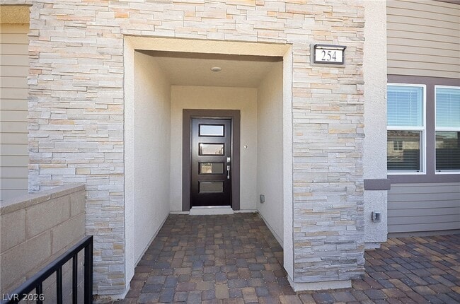 Building Photo - 254 Walsh Peak Ave