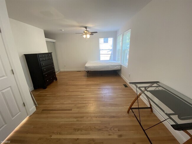 Building Photo - 7 br, 4 bath House - 920 Greenwood Ave
