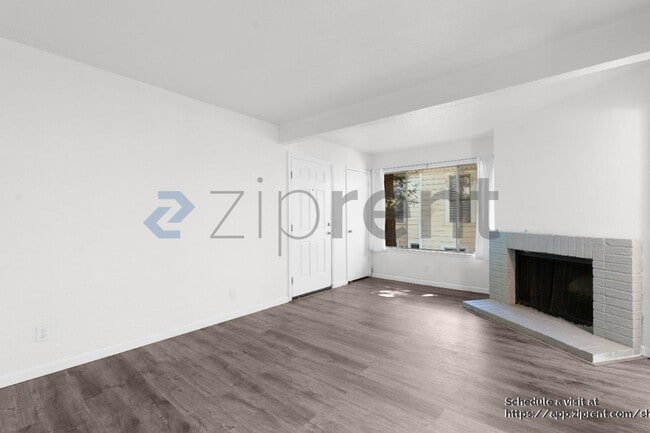 Building Photo - 1800 U St