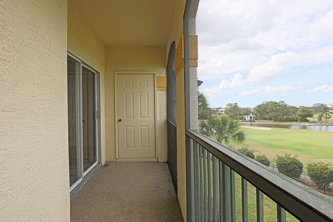 Building Photo - 11480 Villa Grand