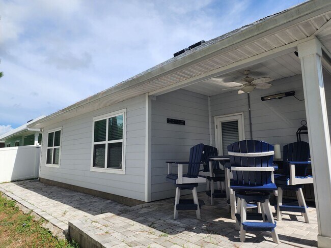 Building Photo - 104 Moonraker Cir