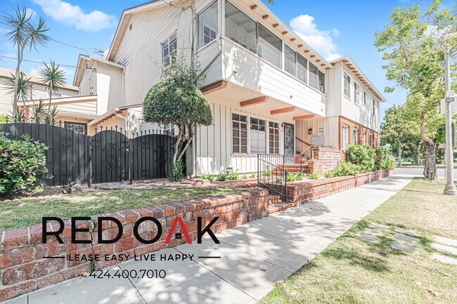 Building Photo - 360 S Linden Dr
