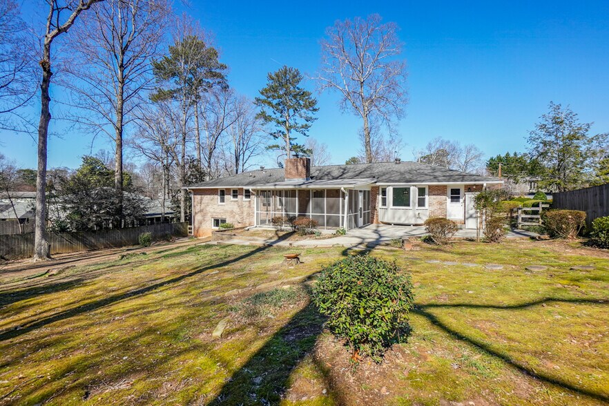 Building Photo - 4981 Hidden Branches Dr