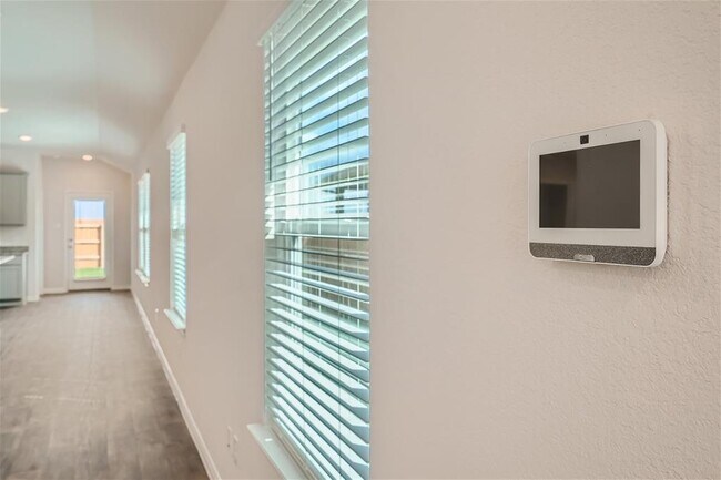 Building Photo - 117 Alamo Vine Ct