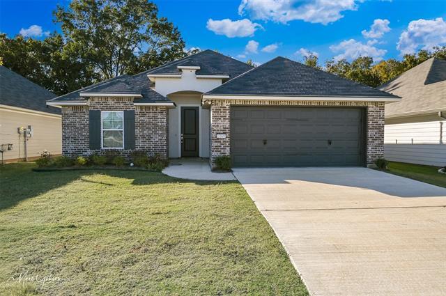 Primary Photo - 3369 Grand Lake Dr