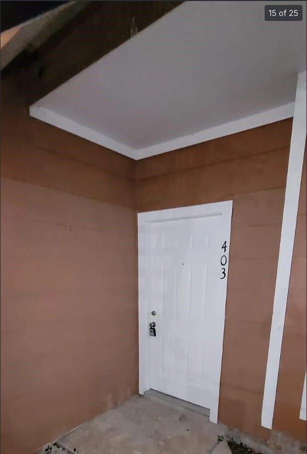 Building Photo - 12380 Sandpiper Dr