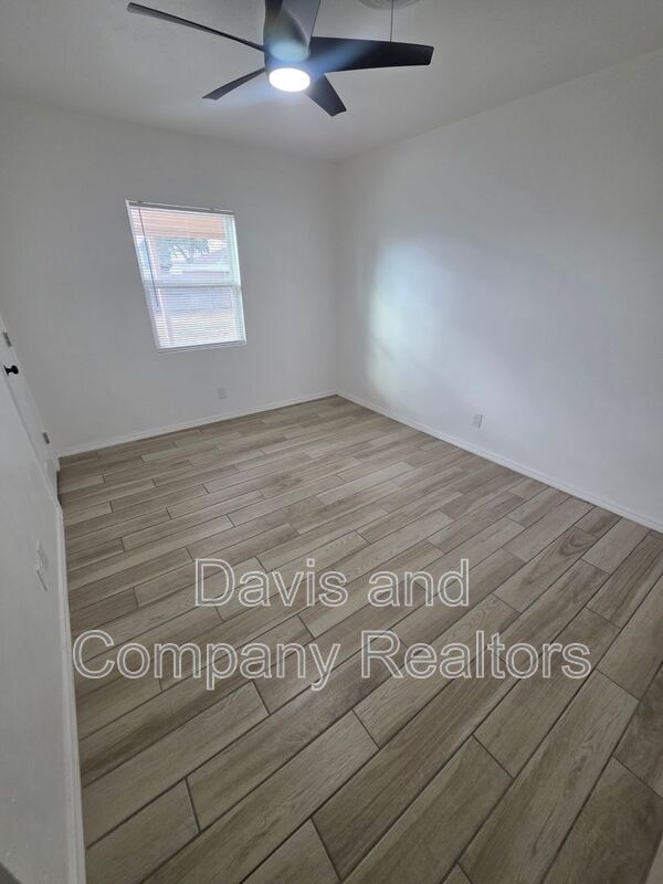 Building Photo - 4307 Harvard Ave