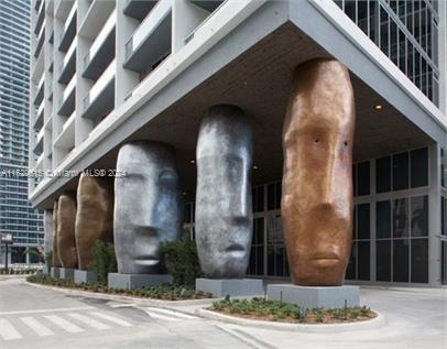 Building Photo - 465 Brickell Ave